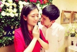 娱乐吃瓜文章大全,吃瓜文章大全，带你领略明星幕后故事