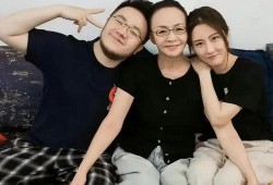 娱乐八卦吃瓜用的歌曲叫什么,揭秘娱乐八卦界的“瓜田”旋律