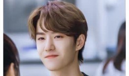 吃瓜娱乐圈王一博赵丽颖,王一博赵丽颖携手演绎娱乐圈甜蜜风暴