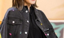 娱乐吃瓜女歌手,揭秘吃瓜女歌手的幕后故事