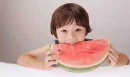 娱乐吃瓜酱晴天娃娃,娱乐吃瓜酱的甜蜜瓜田之旅