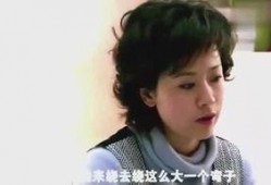 小冉娱乐吃瓜场景视频,揭秘明星吃瓜现场，趣味十足幕后花絮大公开